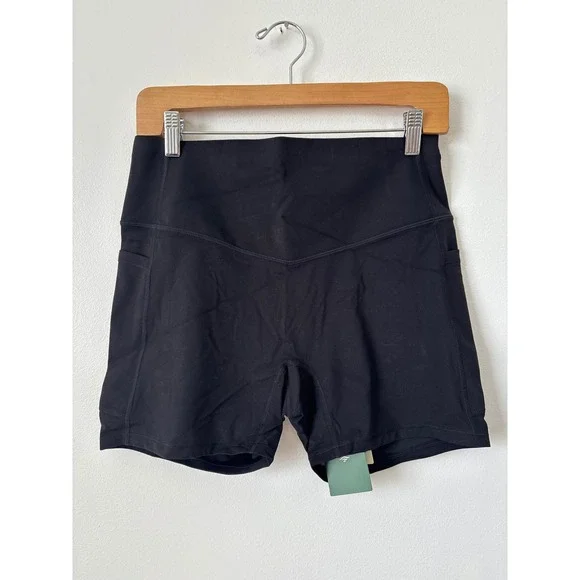 Halara UltraSculpt™ SoCinched High Waisted Biker Shorts – Black Size Large – NWT - Picture 2 of 4